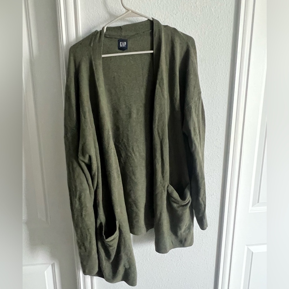 GAP Cashsoft Cardigan